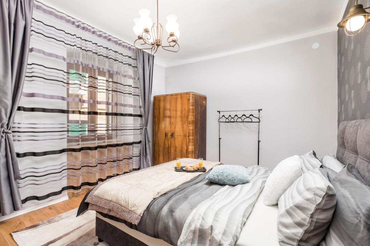 4 Season Apartments Rijeka Eksteriør billede