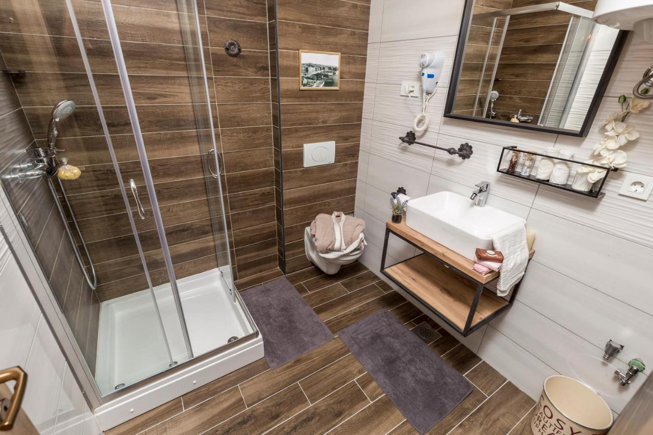 4 Season Apartments Rijeka Eksteriør billede