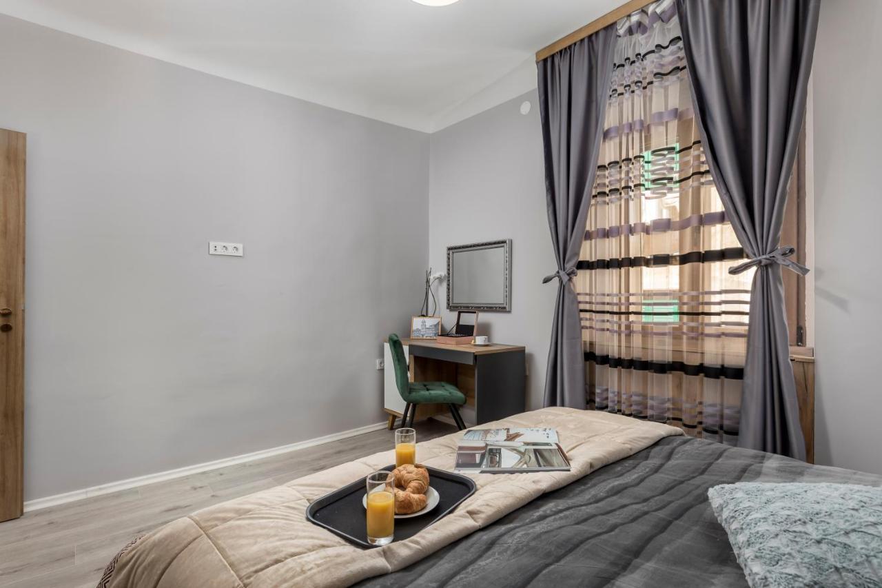 4 Season Apartments Rijeka Eksteriør billede